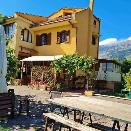 Villa Alberto Sulmona Exterior photo